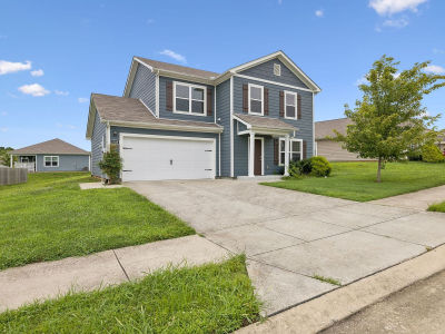 2708 Swarm Ct Columbia, TN 38401