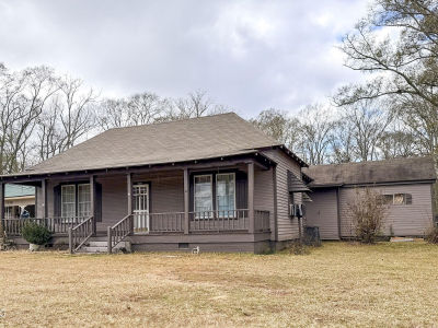1607 N Jackson St Brookhaven, MS 39601