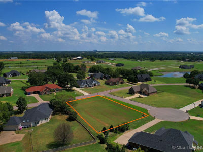 1 Tabernacle Dr Calera, OK 74730