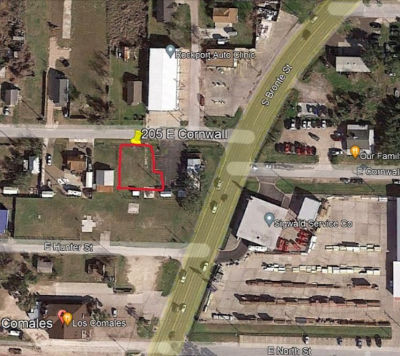 205 E Cornwall St Rockport, TX 78382
