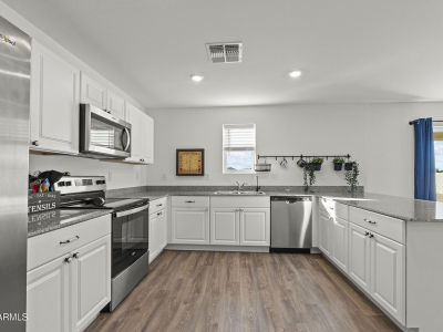 83 S Naples Ln Casa Grande, AZ 85122