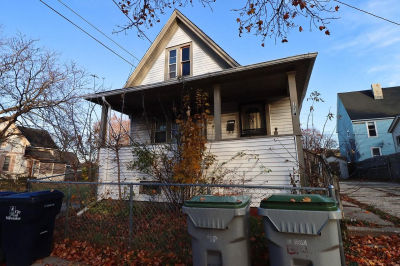 1314 N 22nd St Milwaukee, WI 53205