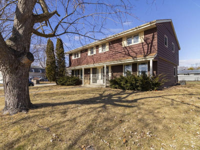 4436 S 90th St Milwaukee, WI 53228