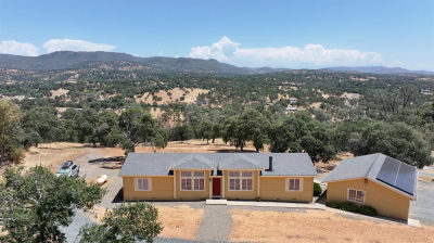 10502 Enramada Dr La Grange, CA 95329