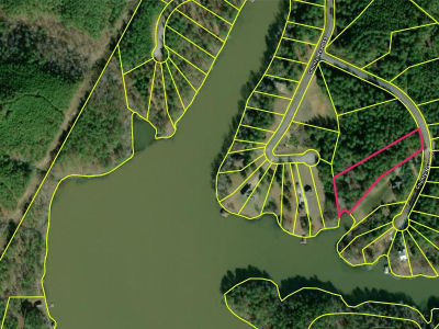 19 Creek St Sylacauga, AL 35150