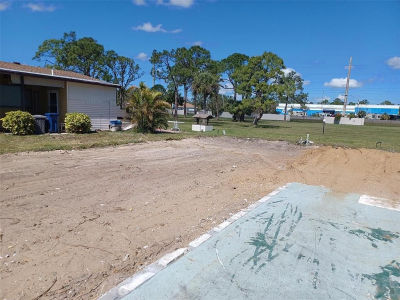 213 Lazy River Rd North Port, FL 34287