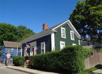 43 Poplar St Newport, RI 02840