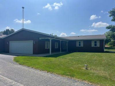 7427 McCurry Rd Roscoe, IL 61073