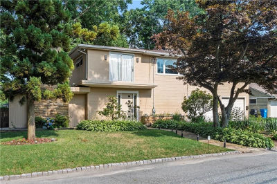 141 Glen Ridge Rd Cranston, RI 02920