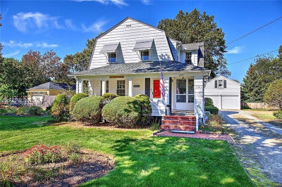 3383 W Shore Rd Warwick, RI 02886