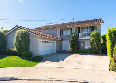 9512 Hightide Dr Huntington Beach, CA 92646
