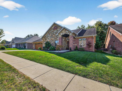 4602 E Falls Creek Dr Bloomington, IN 47401
