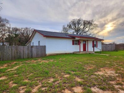 161 An County Rd #422 Palestine, TX 75803