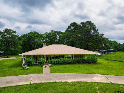 4443 An County Rd #163 Palestine, TX 75801