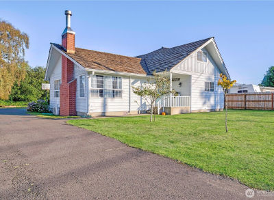 4200 N Pl Seaview, WA 98644