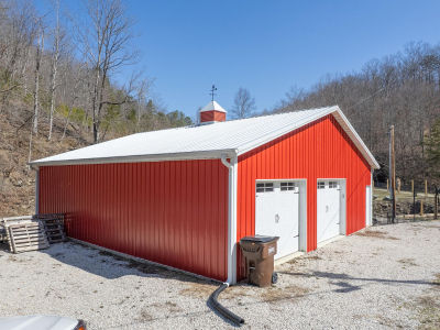 59 Irvine Allen Cemetery Rd Salyersville, KY 41465