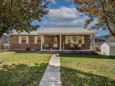1064 Gardner Trl Salyersville, KY 41465