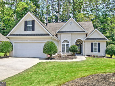 306 Freeman Forest Dr Newnan, GA 30265