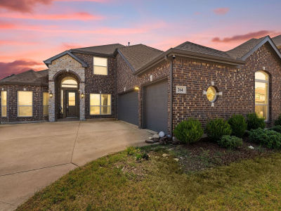 264 Northstar Ln Waxahachie, TX 75165