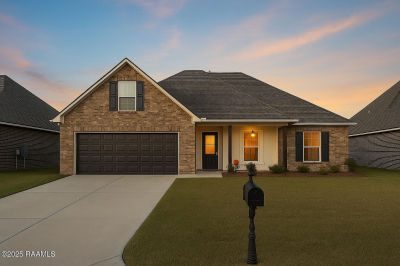 98 Margaret Lucia Dr Maurice, LA 70555