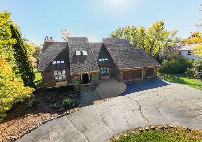 336 Roberts Rd Inverness, IL 60010