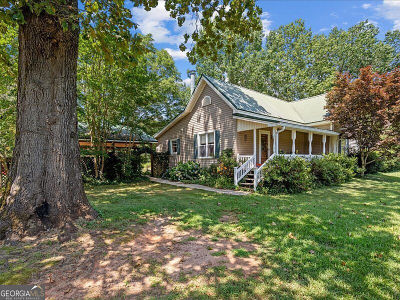 245 Delia Pease Rd Carrollton, GA 30117