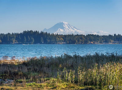 5208 Illahee Rd NE Bremerton, WA 98311