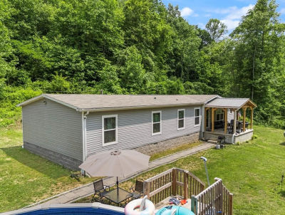 3749 Cutshin Rd Smilax, KY 41764