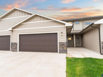 3626 E Siasconset Pl Sioux Falls, SD 57108