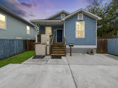 5319 Avenue R Galveston, TX 77551