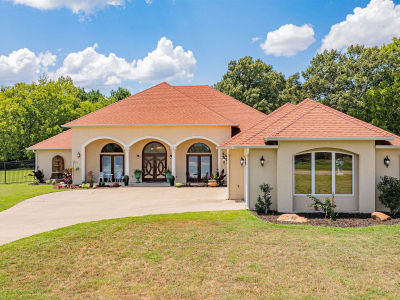 235 County Road 1130 Kilgore, TX 75662