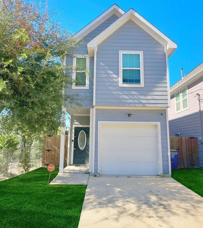 2239 Anderson St Dallas, TX 75215