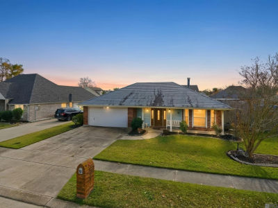 328 N Canterbury Dr La Place, LA 70068