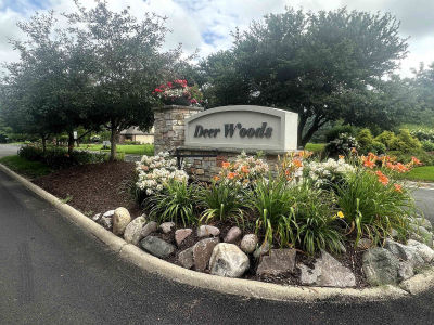 5048 Smokethorn Trl Belvidere, IL 61008