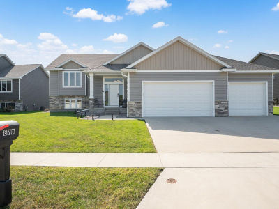 870 Portsmith Dr NW Rochester, MN 55901