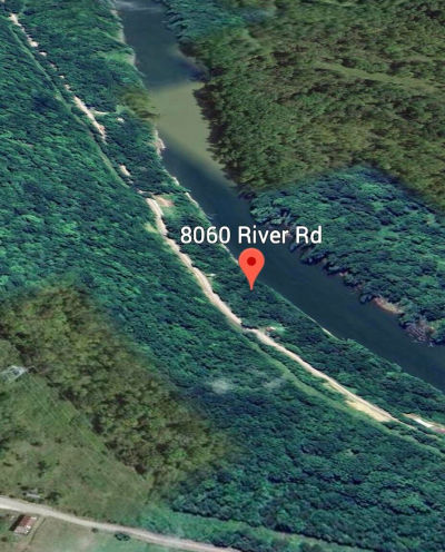 8060 River Rd Campbellsburg, KY 40011
