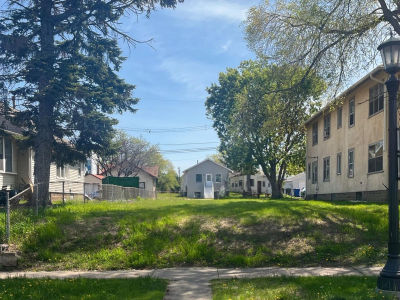 390 Fry St Saint Paul, MN 55104
