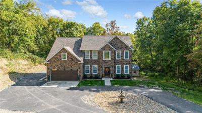 4839 State Route 151 Aliquippa, PA 15001