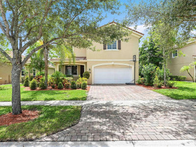 6819 Osage Cir Greenacres, FL 33413