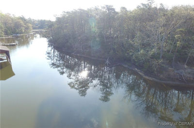 4 Irvington Rd White Stone, VA 22578