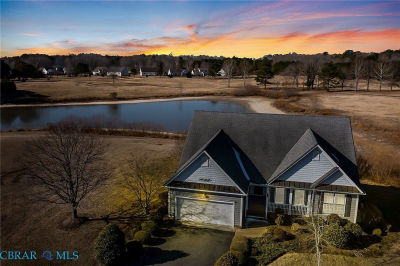 28 Mount Jean S Irvington, VA 22480