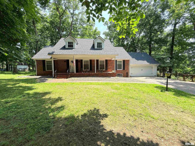 19 Wildwood Dr Mount Vernon, IL 62864