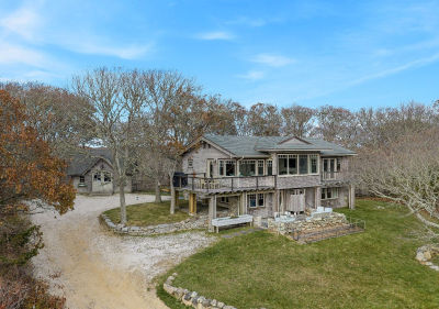 4 Nomans Watch Rd Aquinnah, MA 02535