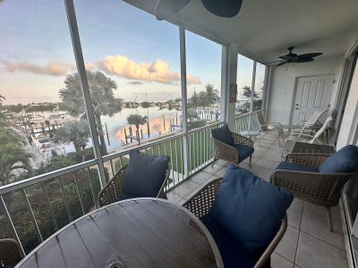 101 Gulfview Dr APT 202 Lower Matecumbe Key, FL 33036