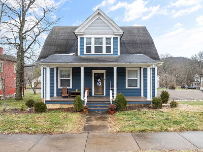 213 Main St. Bethany, WV 26032