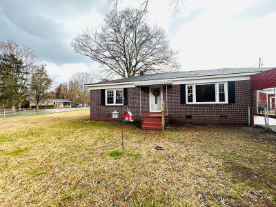 101 Billee St Greenwood, SC 29649