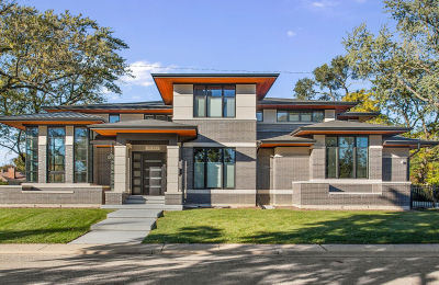 6505 N Knox Ave Lincolnwood, IL 60712