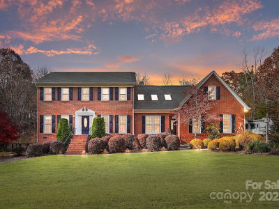 10915 Tara Oaks Dr Charlotte, NC 28227