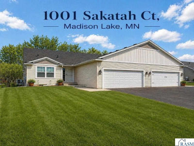 1001 Sakatah Ct Madison Lake, MN 56063