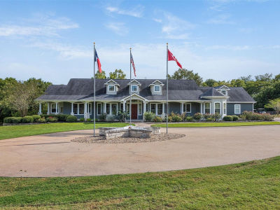 9280 Meadow Creek Ln Chappell Hill, TX 77426